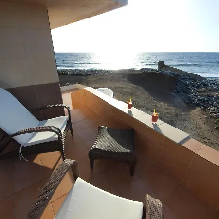 Sunrise Directly At The Sea Appartement