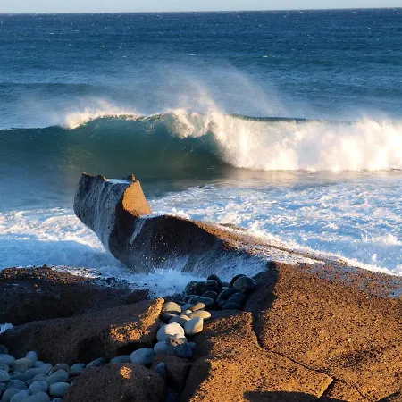 Sunrise Directly At The Sea 아파트
